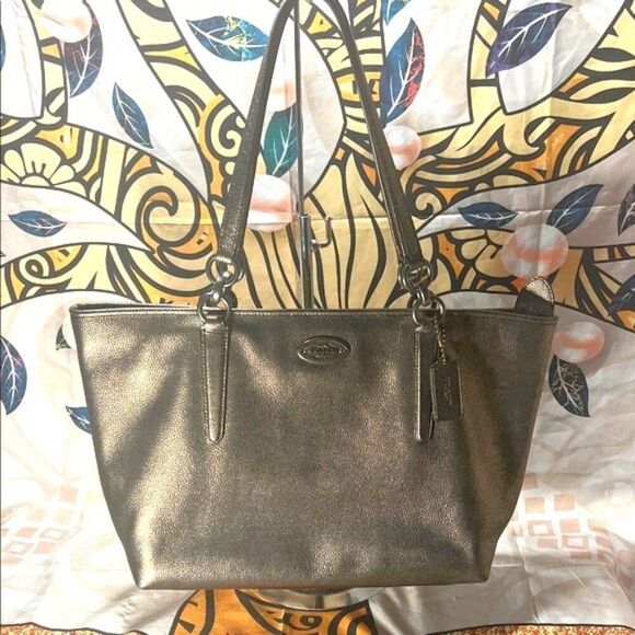 Coach Handbags - Coach Chicago Ellis Metallic Bronze Pebbled Leather Large Tote